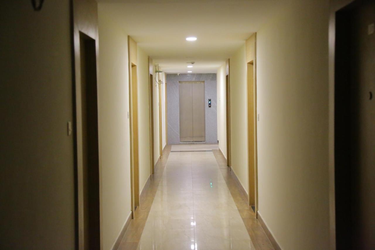 Hotel Raintr33 Hajdarábád Exteriér fotografie