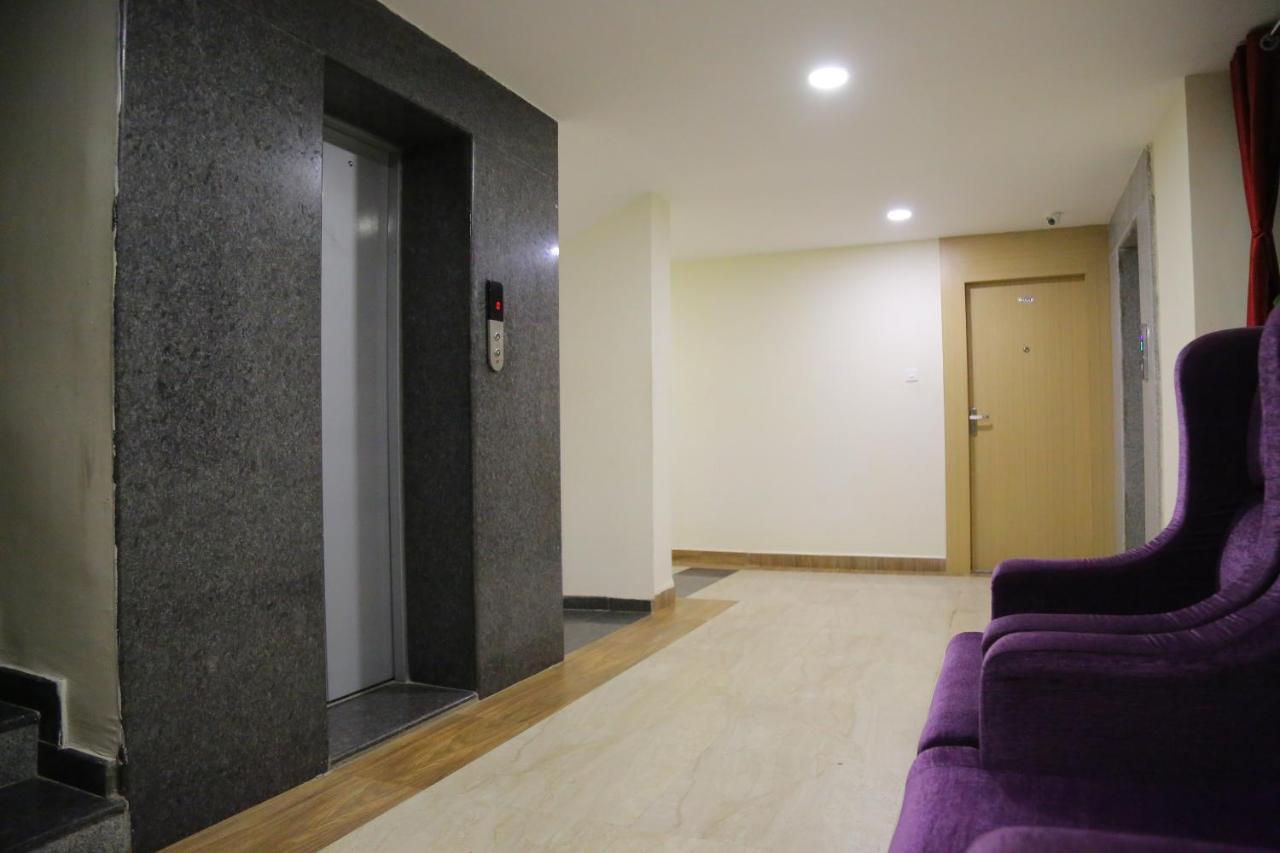 Hotel Raintr33 Hajdarábád Exteriér fotografie